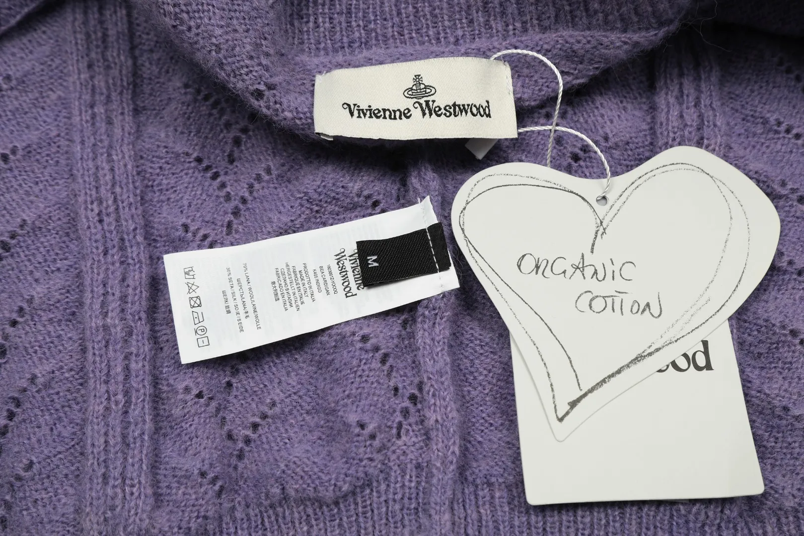 vivienne west wood Vivienne heavy lace classic cardigan knitted sweater wool 2024 autumn latest style 🧩 15% merino cotton wool 85% wool blend 🧩Correct Italian 🇮🇹100% wool washed wheat logo Size: S -M- L Color: black purple gray